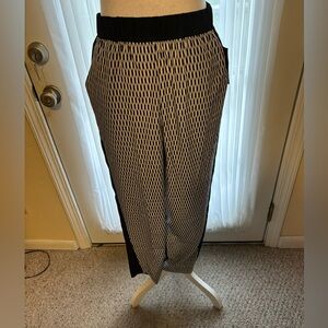 Nicole MillerPants Size Large NWT new With Tags Black White